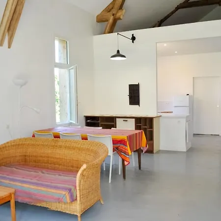 Ancienne Sechoir A Tabac Idealement Place A Pour 4 Dans La Nature Holiday home Limeuil