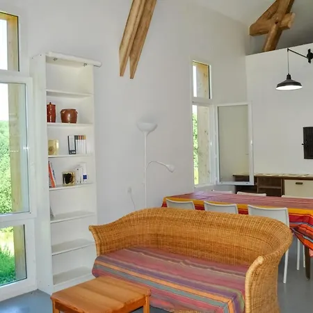 Ancienne Sechoir A Tabac Idealement Place A Pour 4 Dans La Nature Holiday home