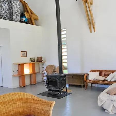 Prázdninový dům Ancienne Sechoir A Tabac Idealement Place A Pour 4 Dans La Nature *